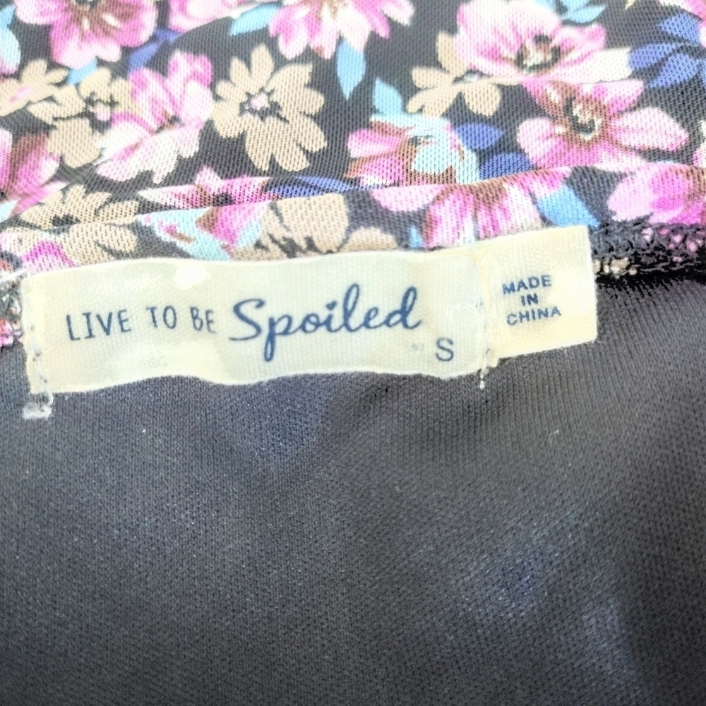Live To Be Spoiled Floral Ruched Dress Size Small - Picture 6 of 6